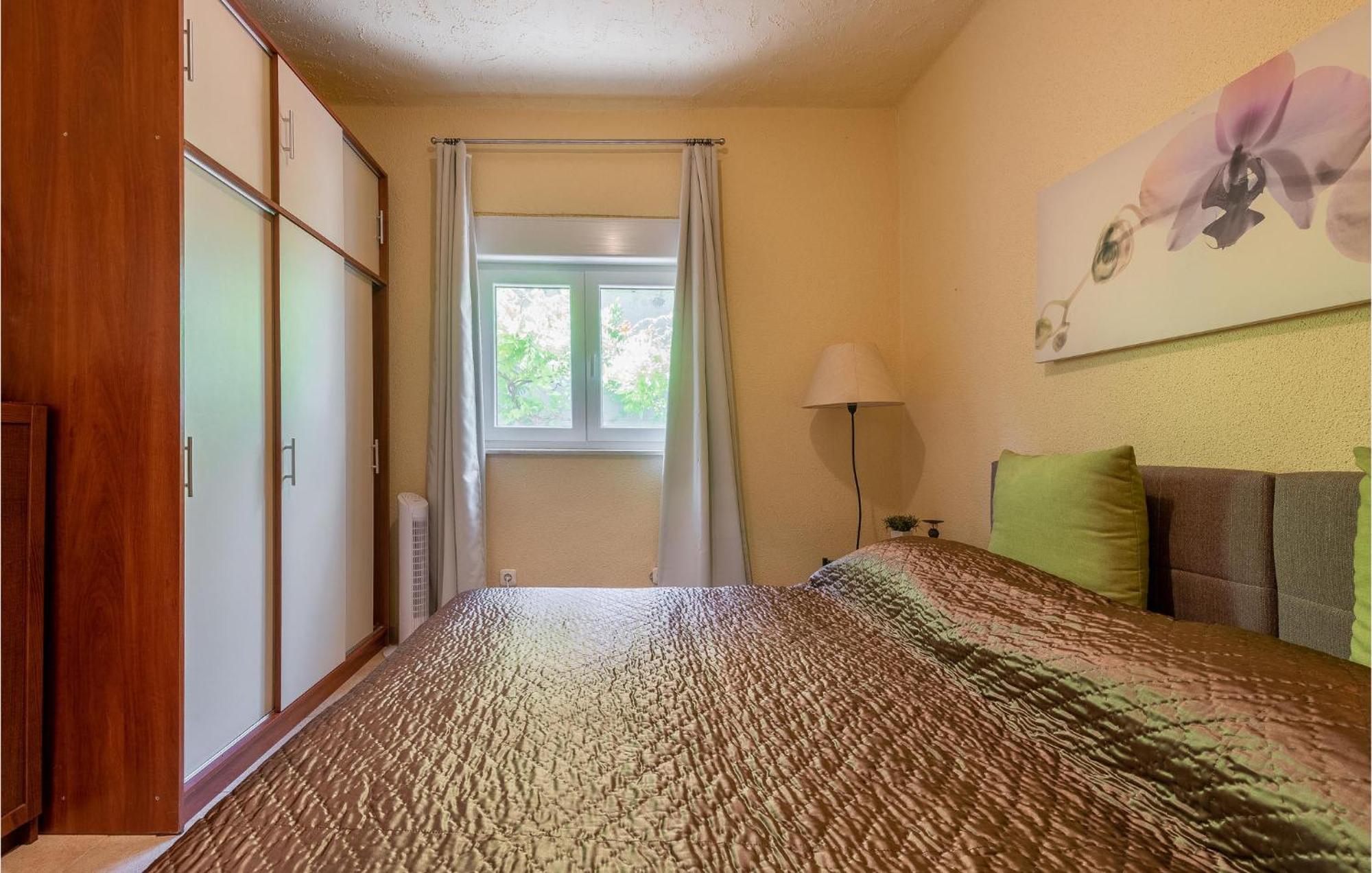 Cozy Home In Vrsi With Wifi Zewnętrze zdjęcie